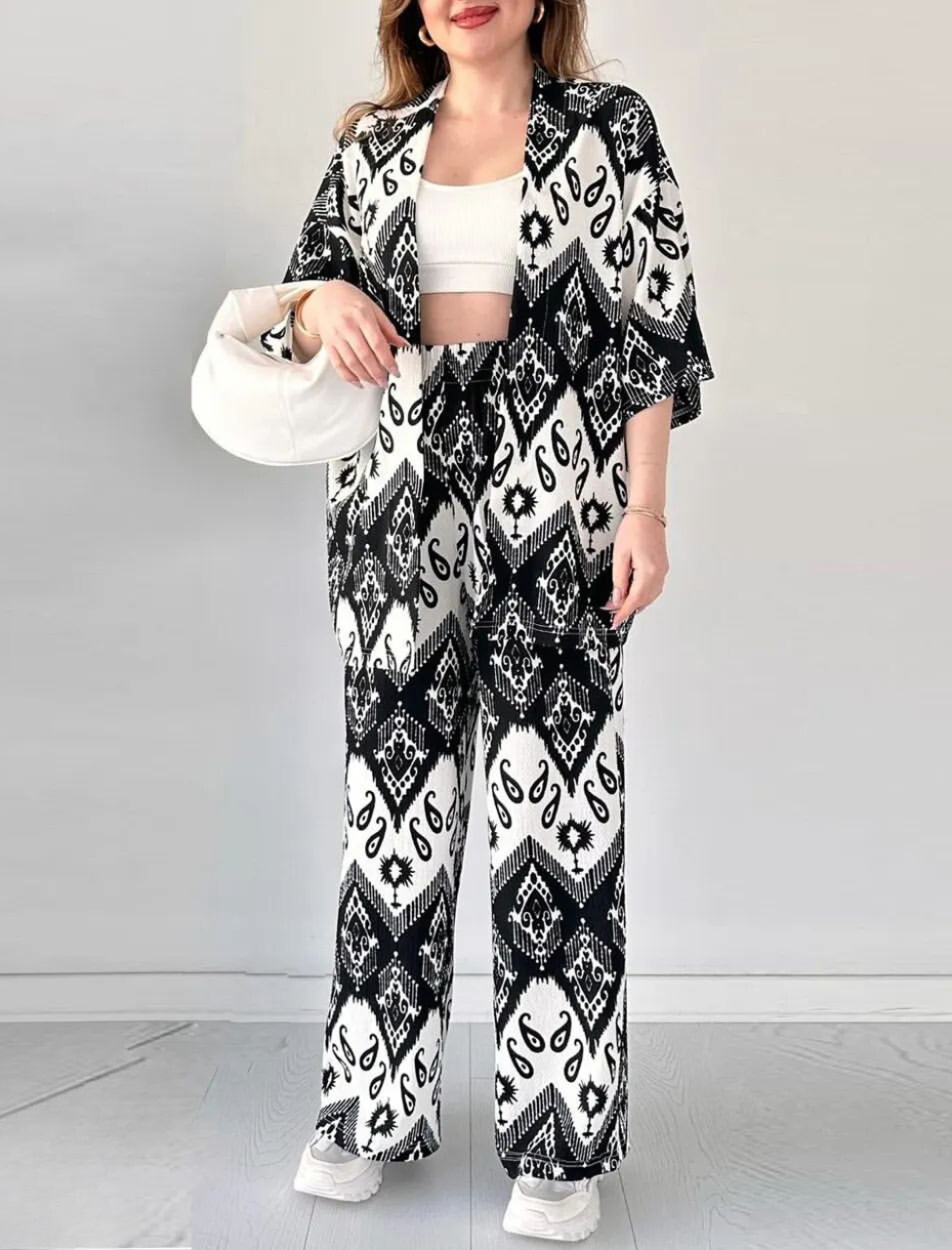 Stylish Abstract Printed Co-ord Set